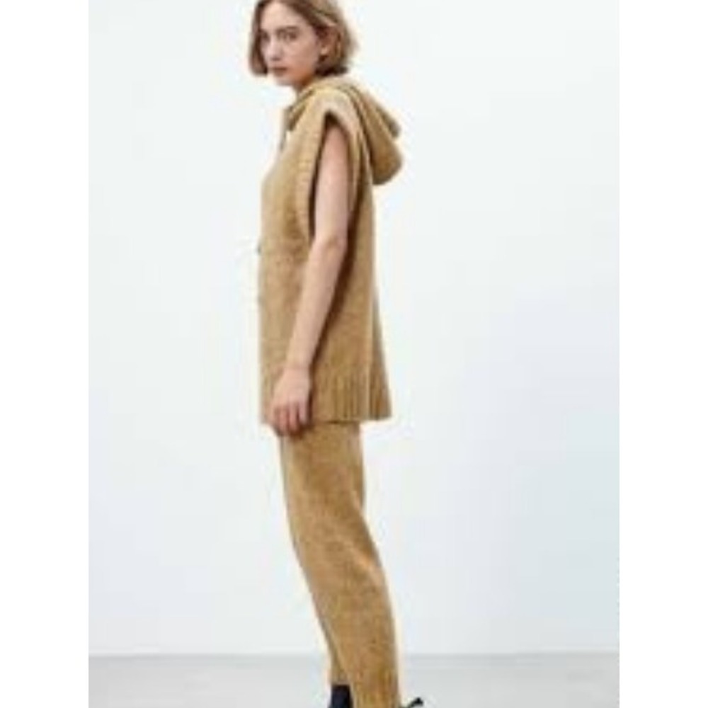 ZARA Beige knit leggings | Cozy stretch lounge | Large